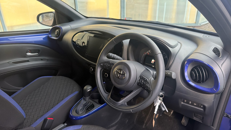 Toyota Aygo X 1.0 VVT-i Edge 5dr Auto Petrol Hatchback